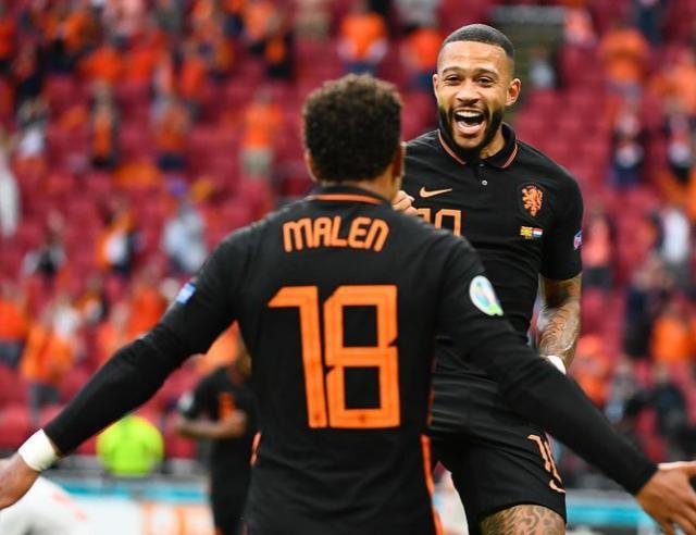 包括埃里克 包括埃里克