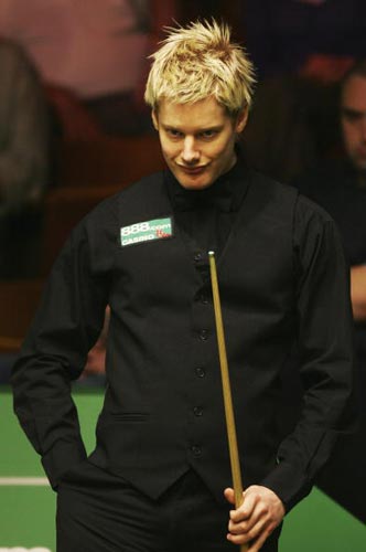 草丛留真眼 草丛留真眼