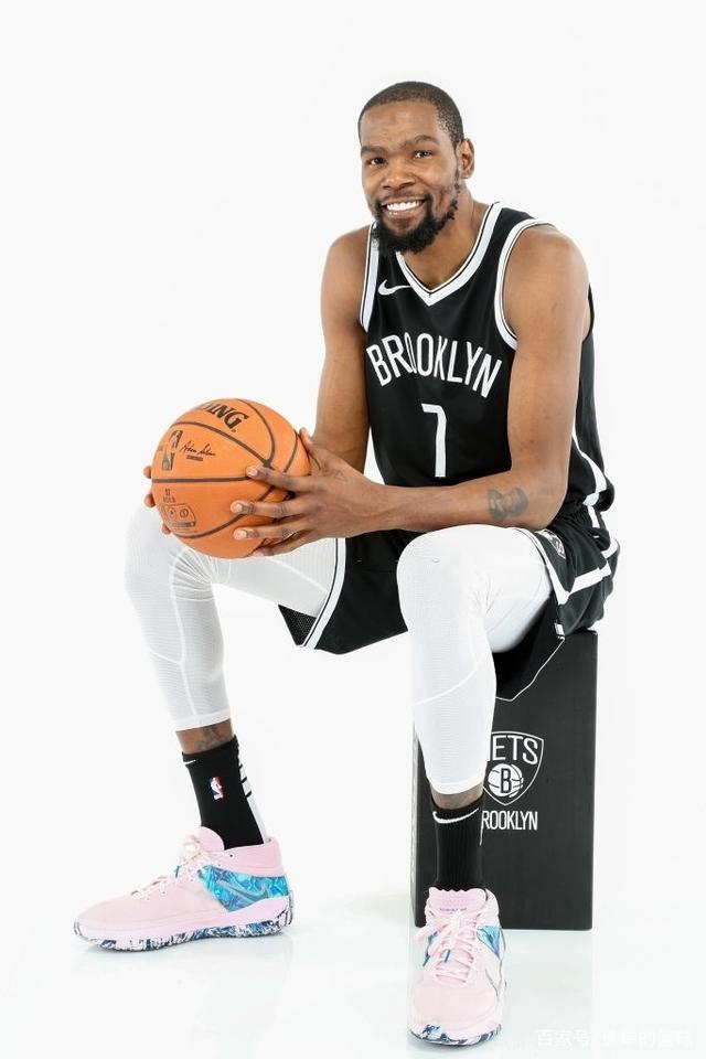 点型前锋的 点型前锋的